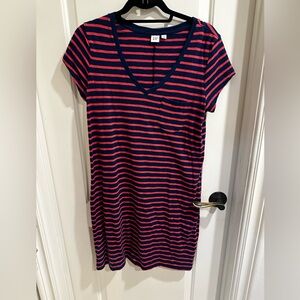 Gap striped v-neck T-Shirt Dress